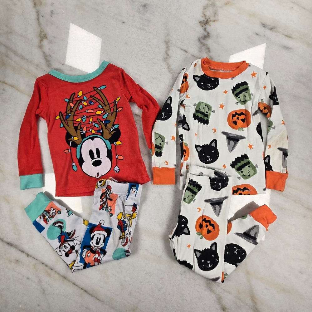 Carter's Disney Pajama Sets Toddler 2T Holiday Halloween Christmas Festive Cozy